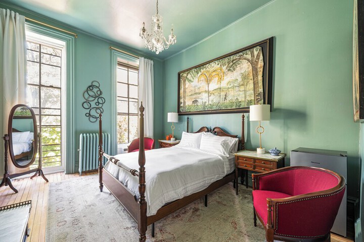 Room 20 of 60
