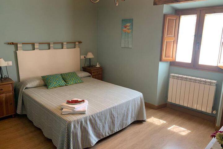 Room 9 of 20