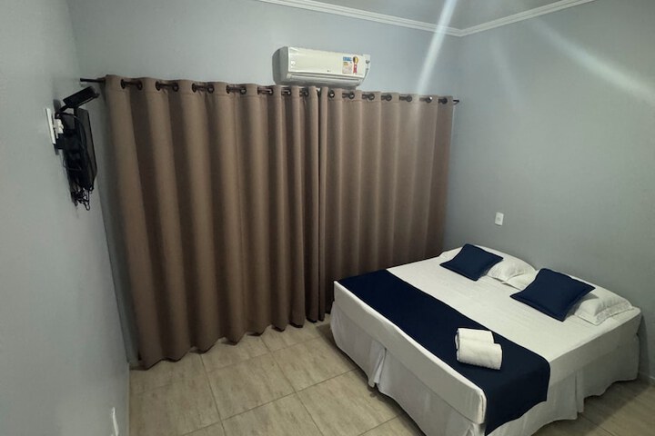 Room 9 of 21