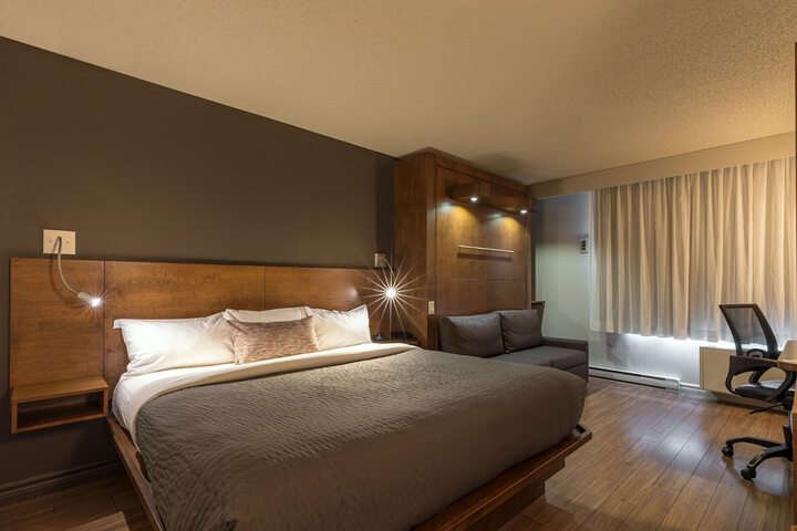 Room 12 of 40