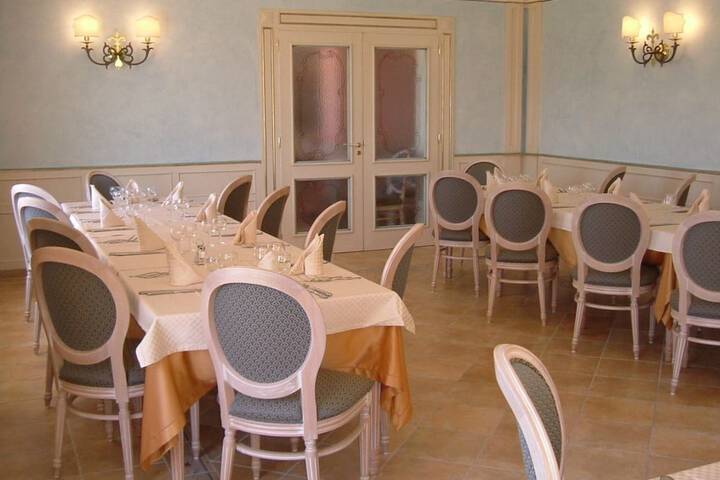 Restaurants