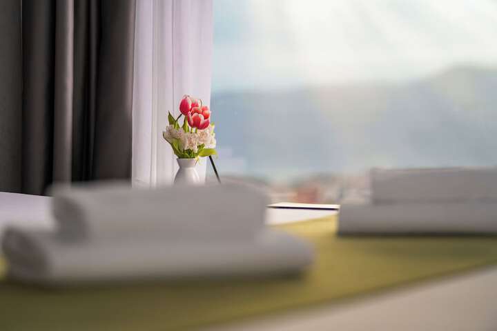 Room 15 of 52