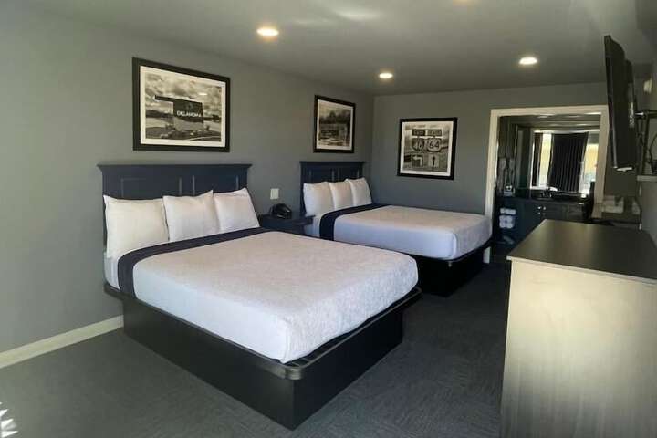 Room 6 of 26