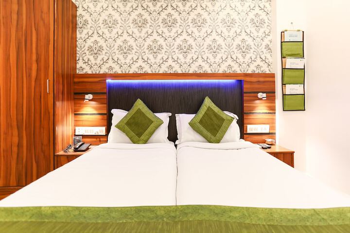Room 7 of 21