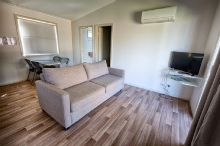 Room 334 of 372