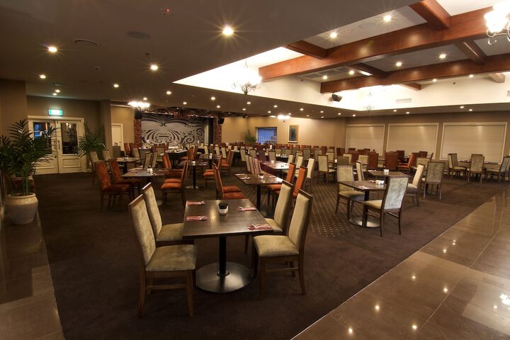 Dining 56 of 69