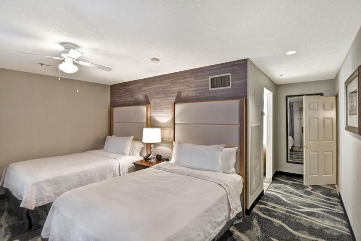 Room 7 of 40