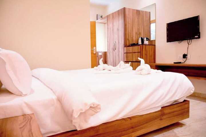 Room 12 of 55