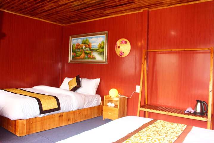 Room 10 of 40
