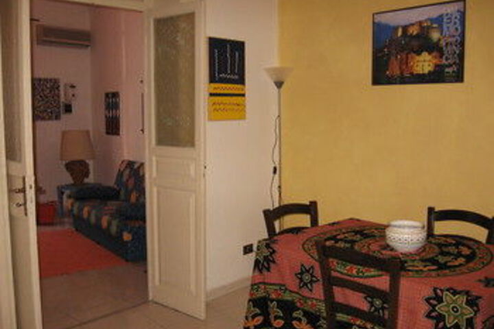 Dining 6 of 15