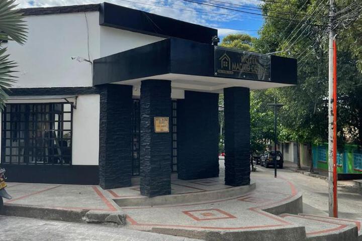 Exterior of Hotel Madrid Deluxe Neiva