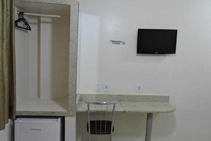 Room 15 of 65
