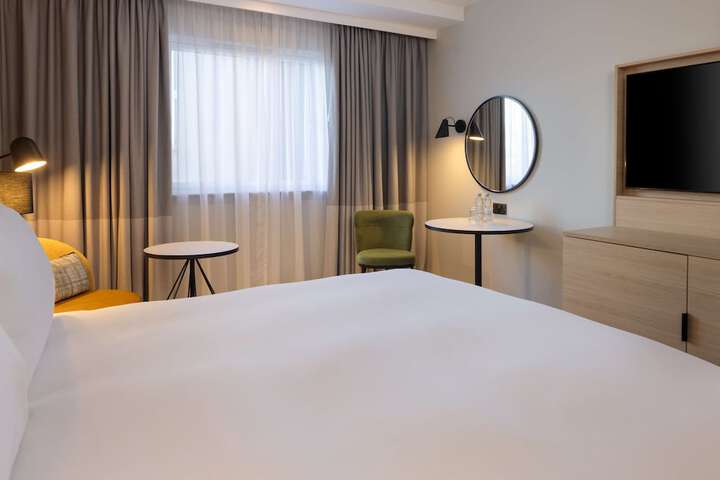 Room 20 of 62