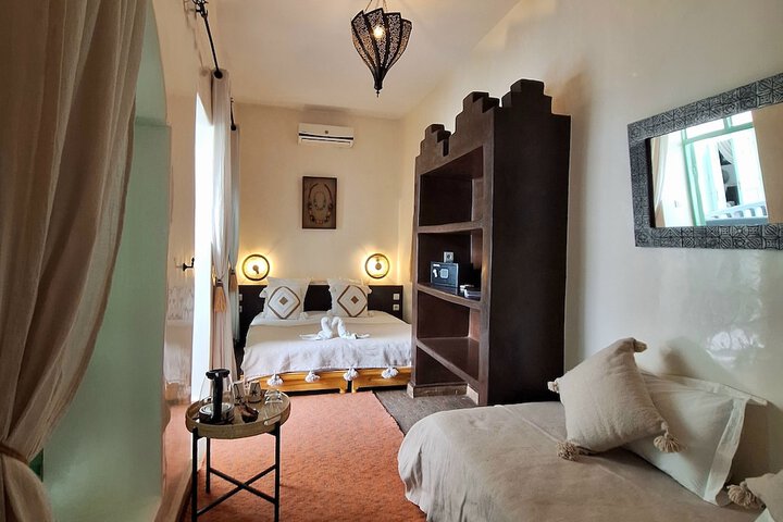 Room 16 of 68