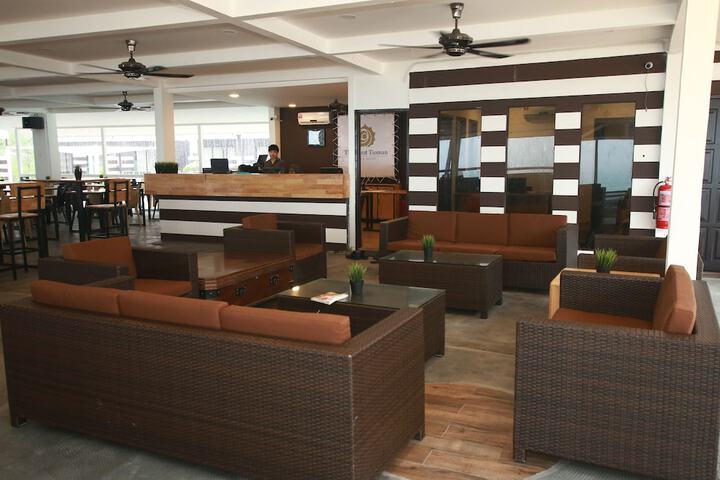 Hotel Interior 4 of 147