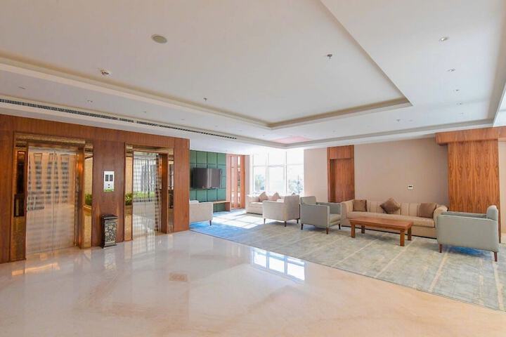 Hotel Interior 6 of 38