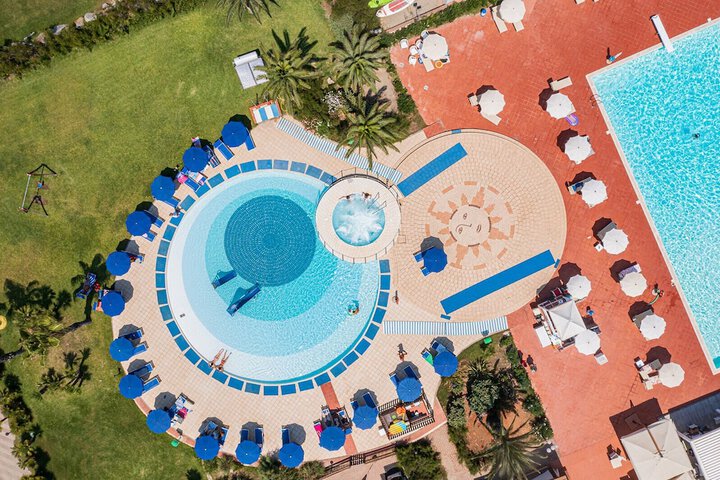 Pool 36 of 111