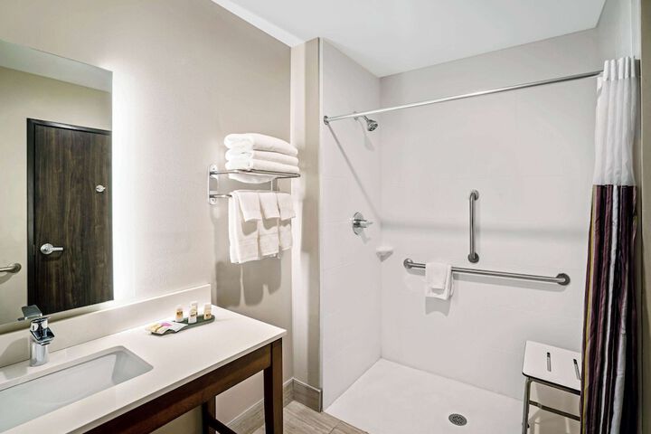 Bathroom shower