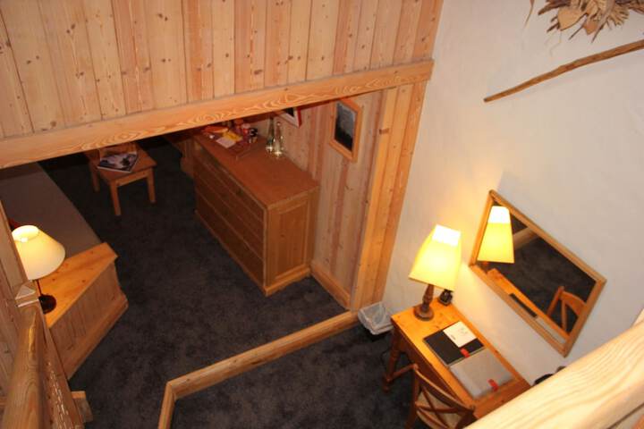 Room 35 of 110