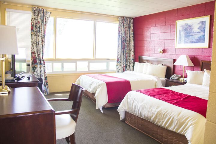 2 Double Beds (2 of 11)