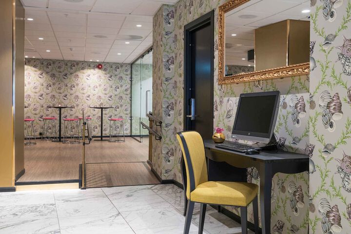Lobby Photos