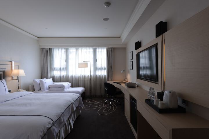 Room 35 of 55