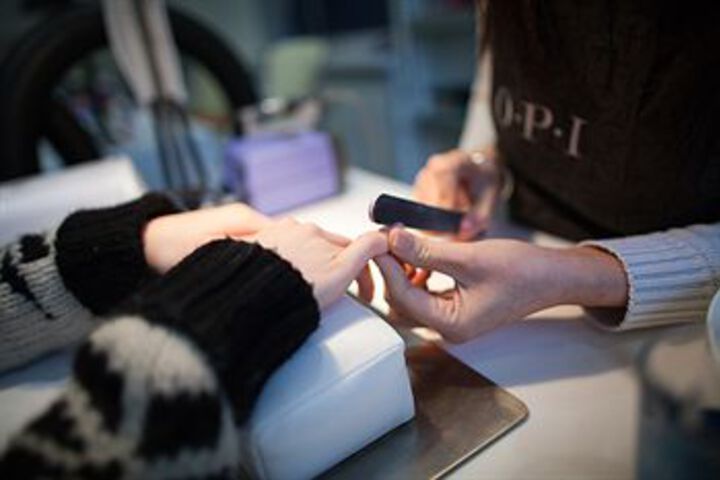 Nail Salon