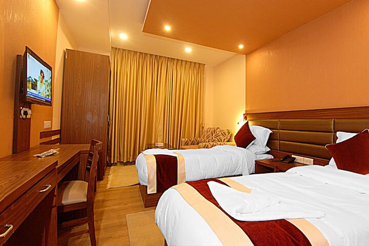 Room 10 of 70
