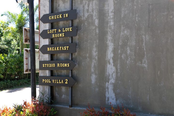 Hotel 166 of 187