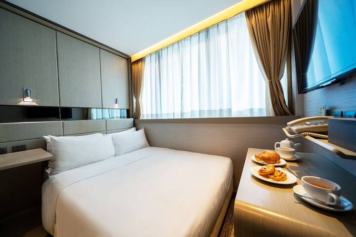 Room 21 of 59