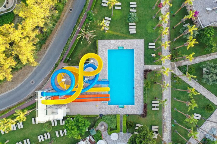 Pool 97 of 242