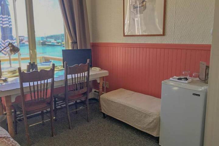 Room 62 of 113