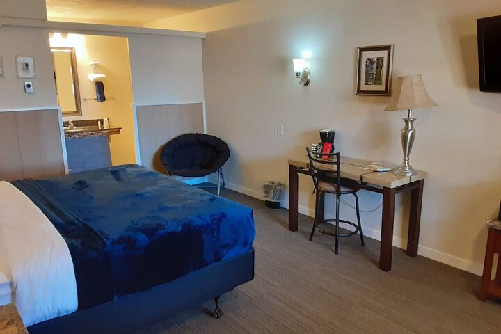 Room 6 of 45