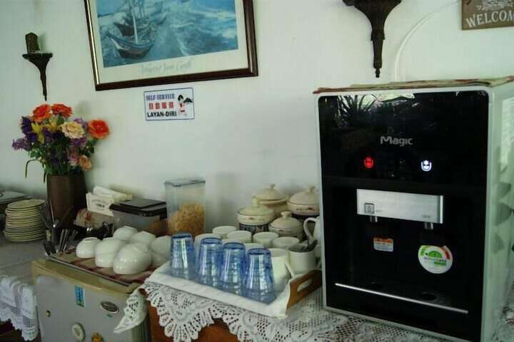 Breakfast/Coffee Service 16 of 20