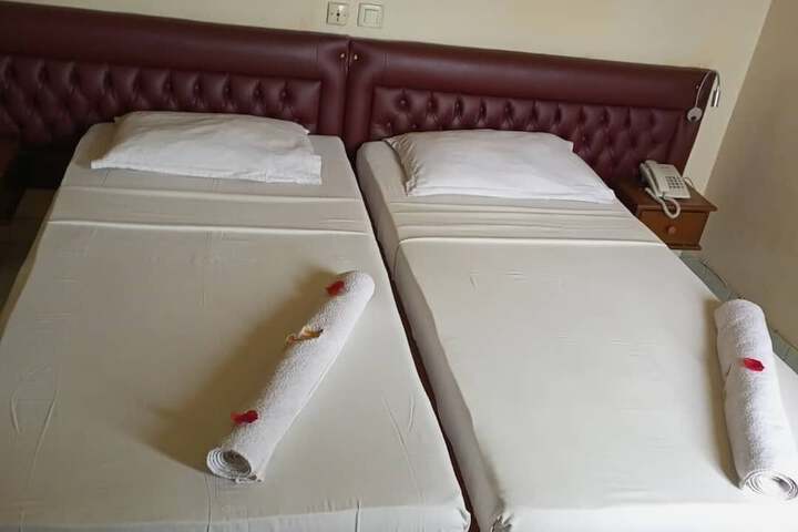 Room 15 of 55