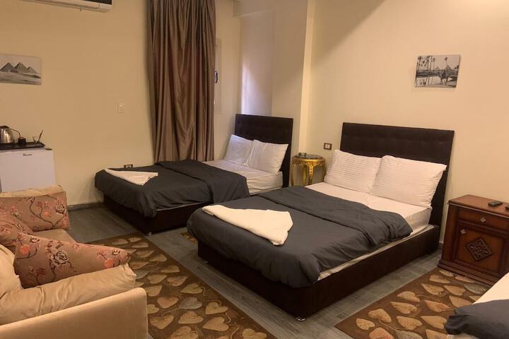 Room 6 of 29