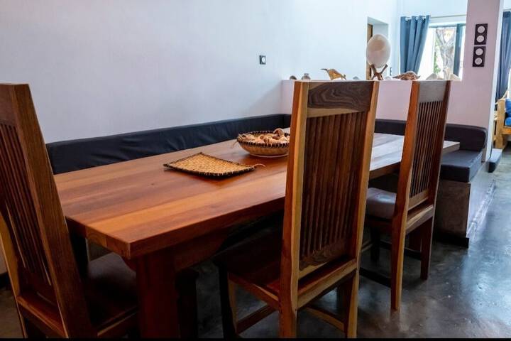 Dining 57 of 75