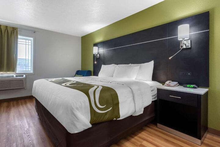Standard Room, King or Two Doubles