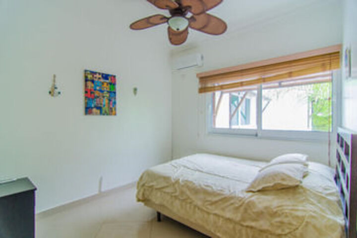 Room 3 of 12