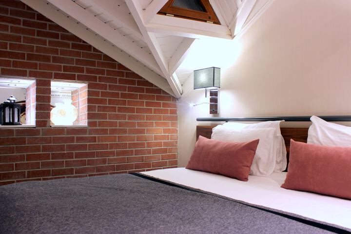Room 15 of 130