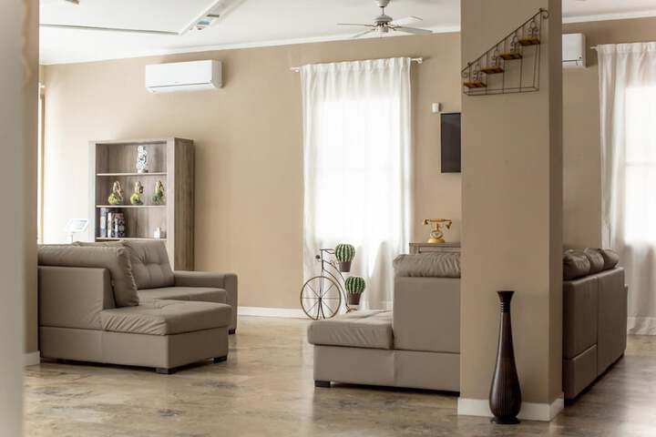 Room 20 of 42