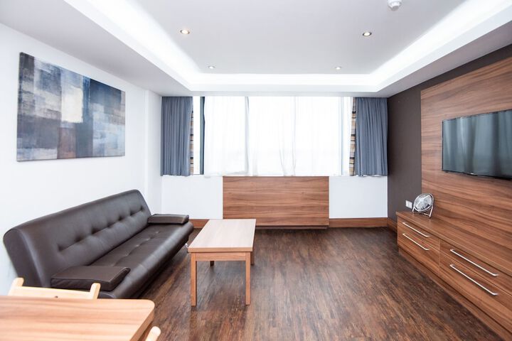 Room 15 of 54