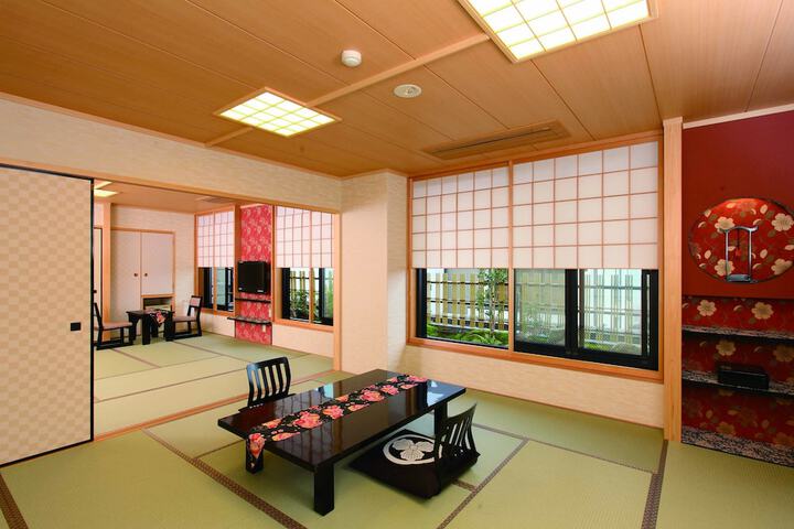 Room 12 of 56
