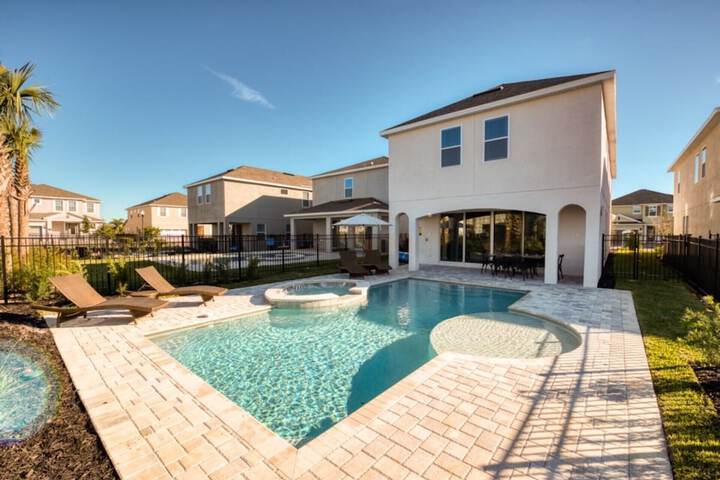 Pool 34 of 47