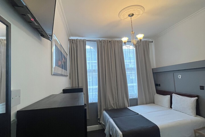 Room 91 of 127