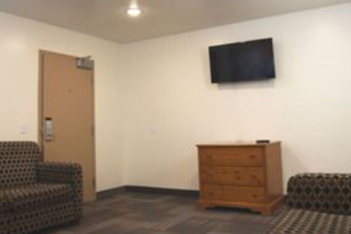 Room 23 of 23