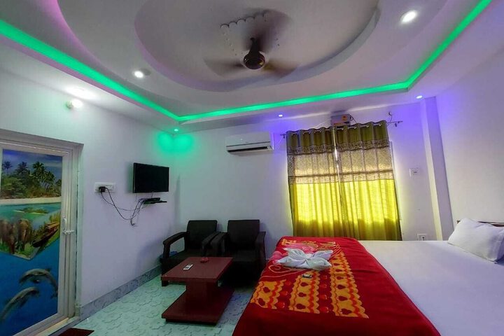 Room 7 of 17