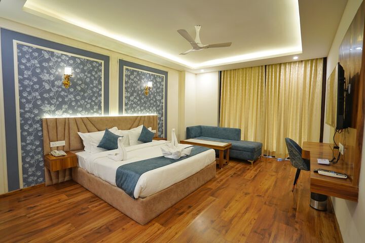 Room 7 of 21