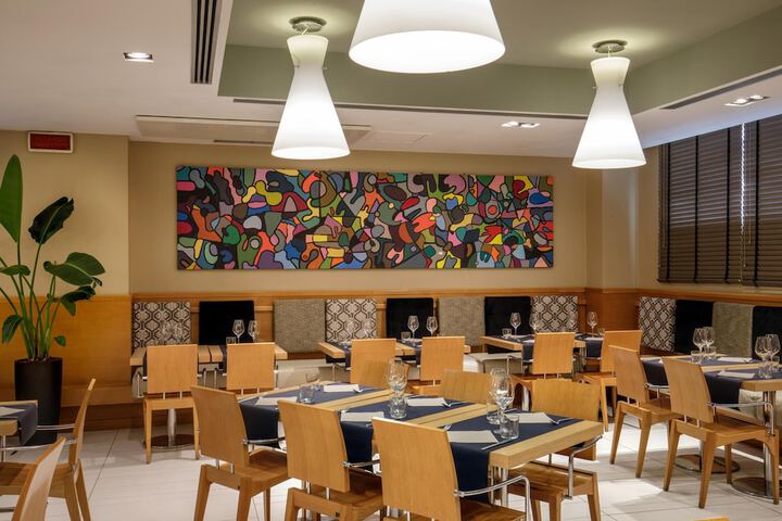 Dining 105 of 188