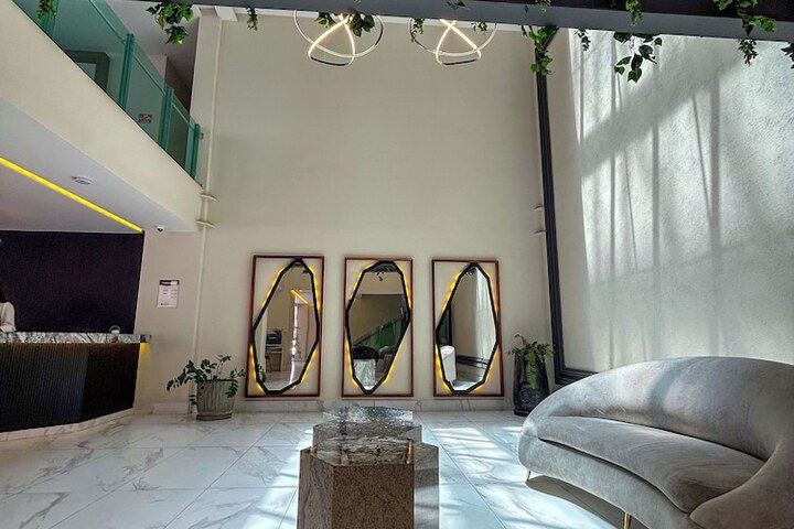 Hotel Interior 18 of 91